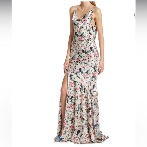 CINQ A SEPTSilk Garden Bloom Julissa Gown Cinq a Sept color Multi/Floral Dress